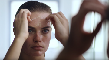 Margot Robbie Remade The Opening Scene Of 'American Psycho'