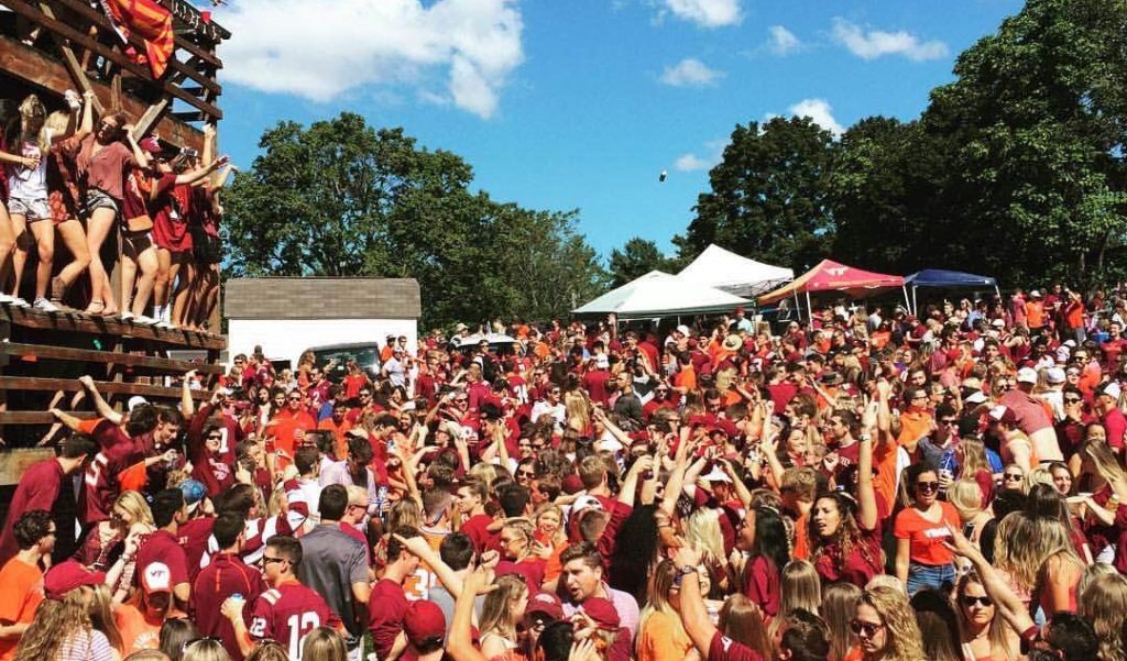 The Worst Looks A Washed Up Alumnus Can Have At Tailgate