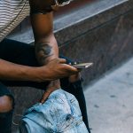 Hinge CEO Blasts Swipe Dating, Announces New Format for Hinge