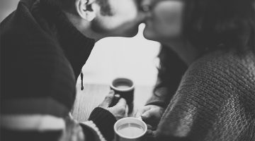 Things Not To Do On A Date: Be A Bad Kisser